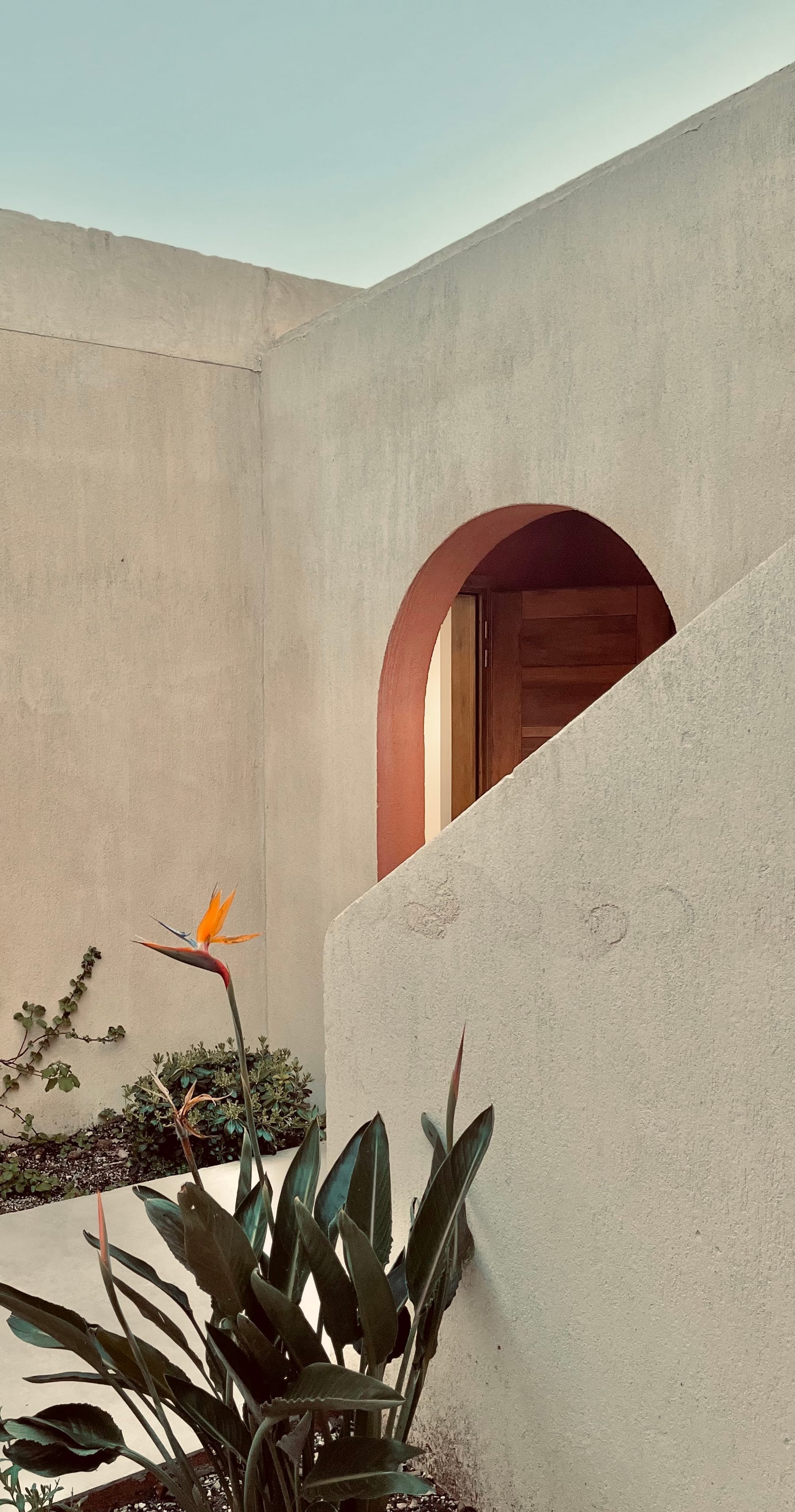Courtyard and gardens at Toile Blanche